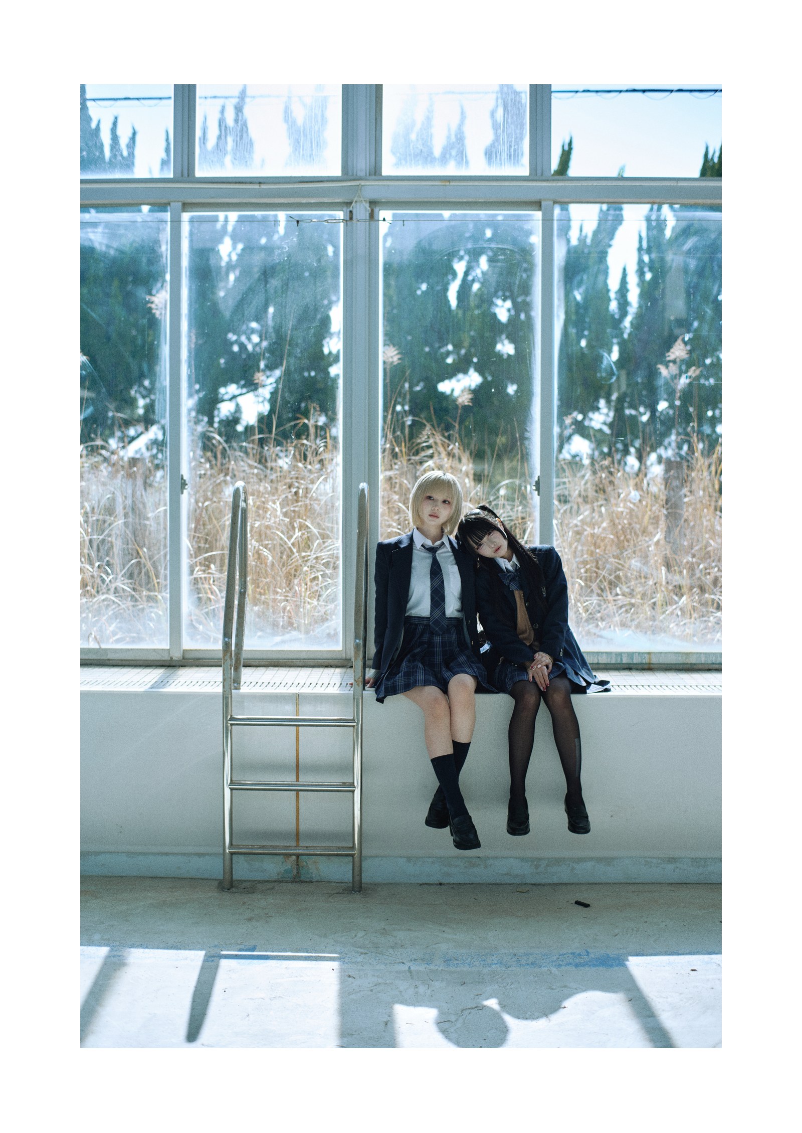 #001 表紙