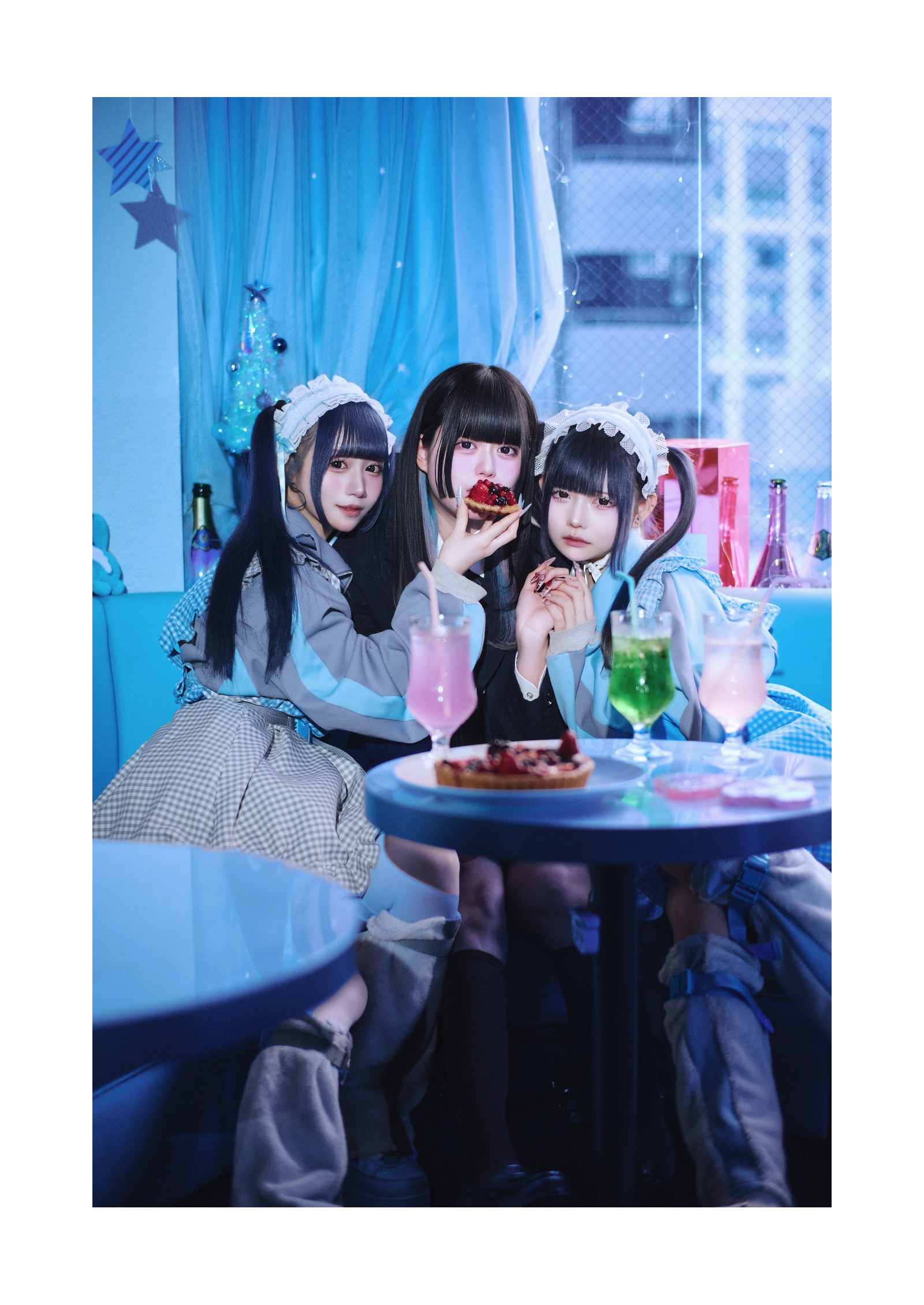 #002 表紙