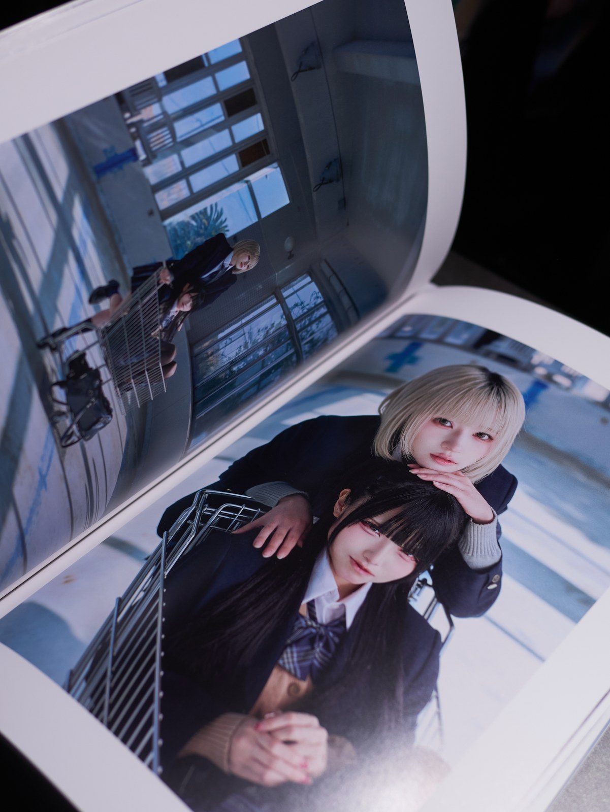#001 裏面